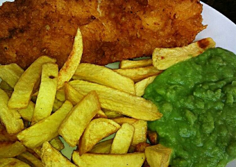 Easiest Way to Prepare Delicious Tex's Proper Beer-Battered Fish & Chips with Mushy Peas π π